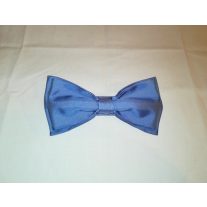 Kék poliészter előre megkötött csokornyakkendő