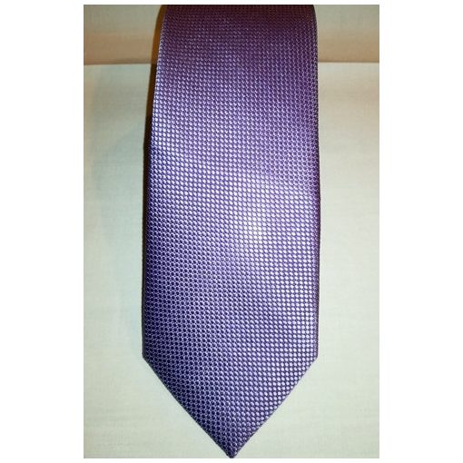 Középlila, anyagában mintás selyem nyakkendő