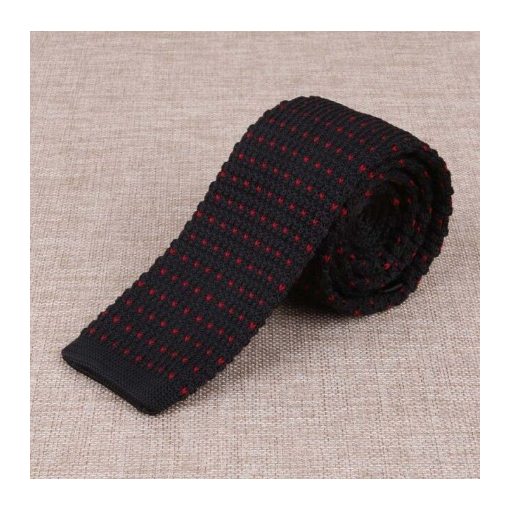 Fekete alapon piros mintás kötött selyem nyakkendő